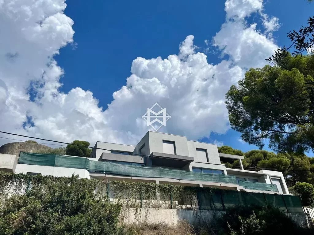 Villa in Beausoleil, Provence-Alpes-Côte d'Azur, France 1 - 12490939