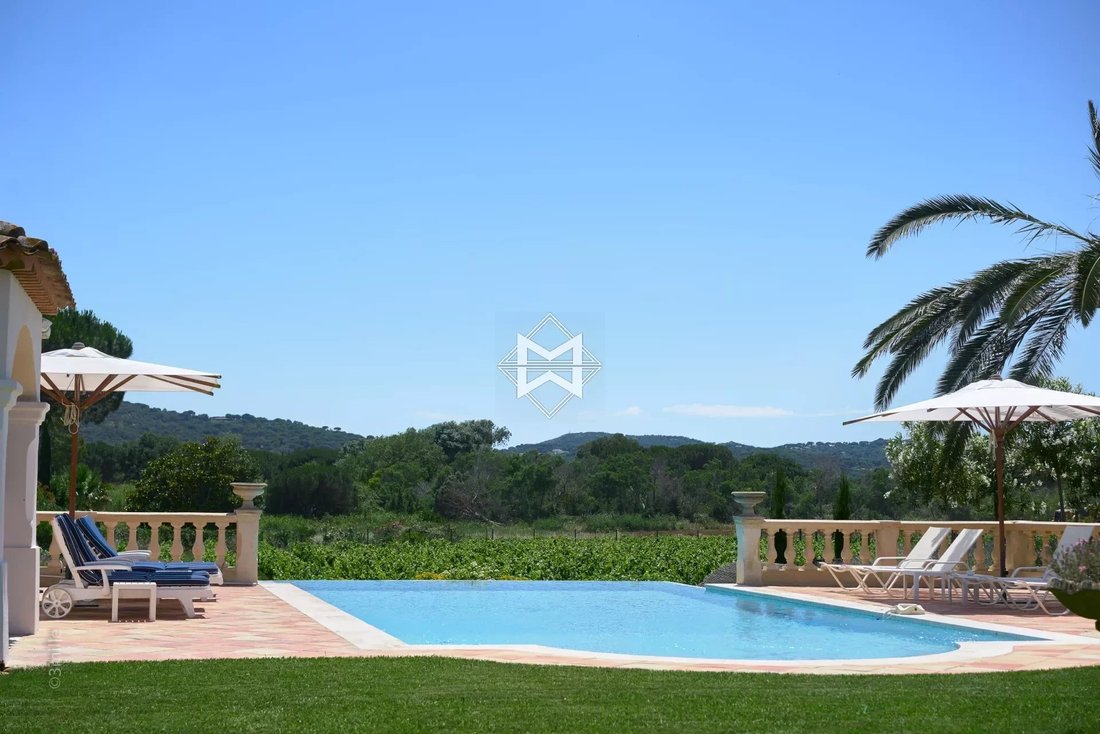 Villa in Ramatuelle, Provence-Alpes-Côte d'Azur, France 3 - 12558442