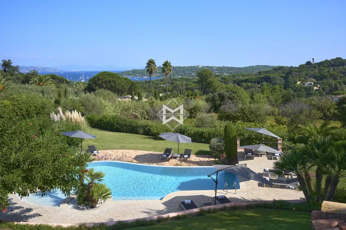 Villa in Saint-Tropez, Provence-Alpes-Côte d'Azur, France 4 - 11783511