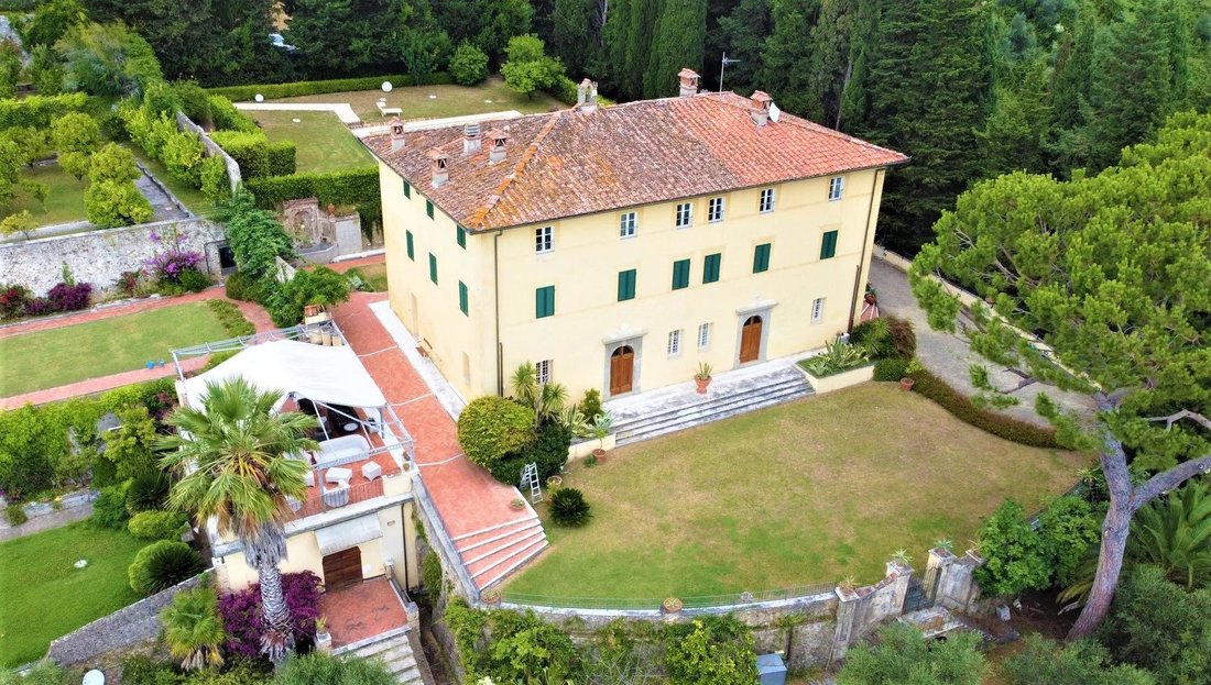 Villa in Pietrasanta, Tuscany, Italy 4 - 11329430