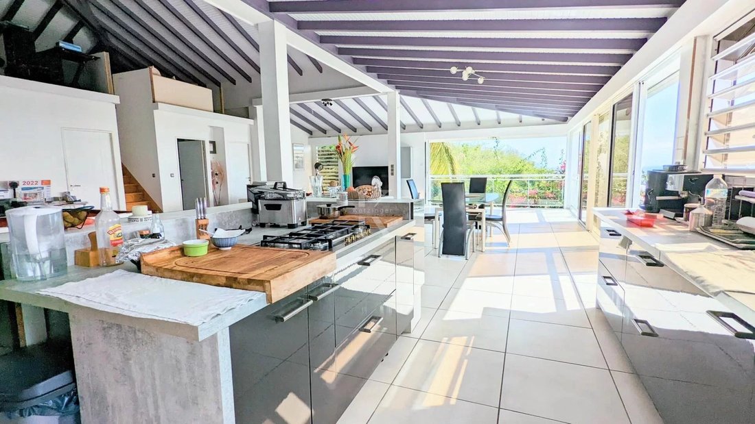 Baillif House In Baillif, Basse Terre, Guadeloupe For Sale (12731162)