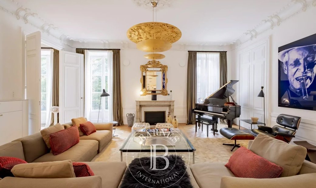 Flat For Sale Bordeaux Intendance In Bordeaux, Nouvelle Aquitaine