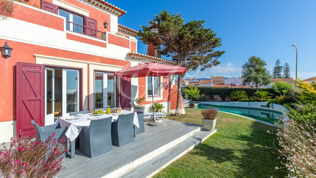 3 Bedroom Villa Ocen View In Colares Area In Colares, Lisbon, Portugal For Sale (12664685)