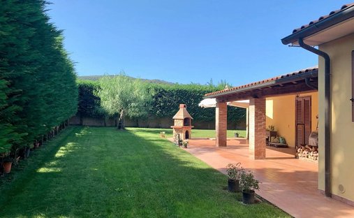 Villa in Center, Piombino, Tuscany 1