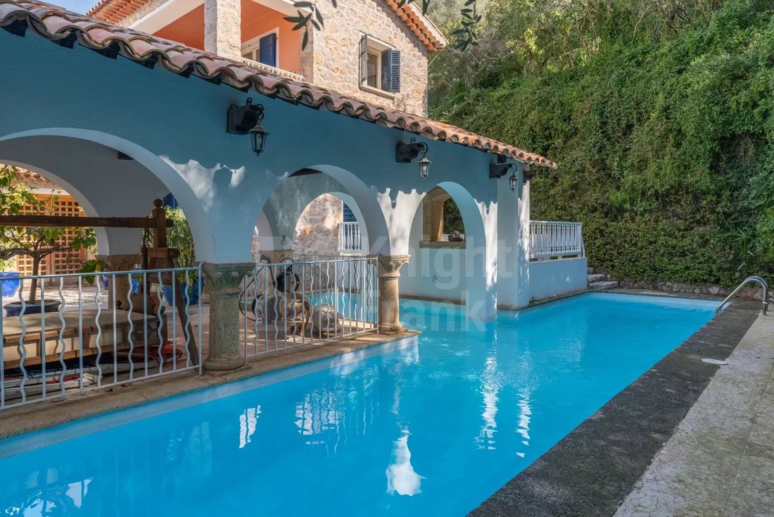 Villa in Saint-Jean-Cap-Ferrat, Provence-Alpes-Côte d'Azur, France 1 - 12722594