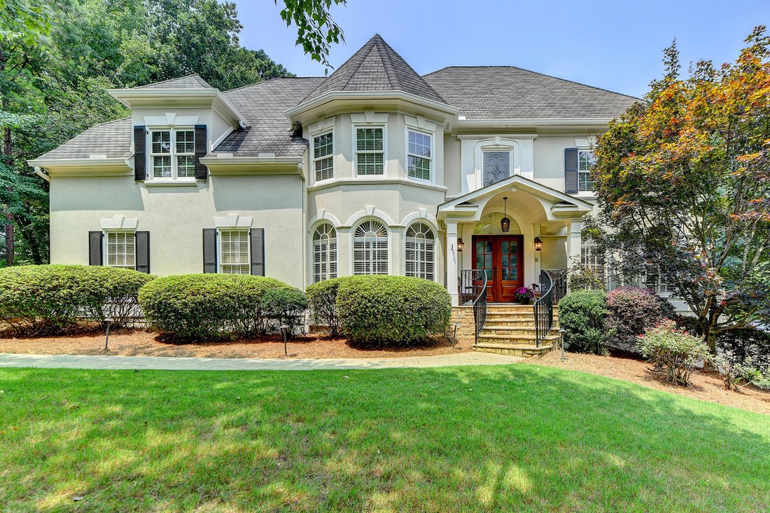 To 3860 Redcoat Way In Sought In Johns Creek, United