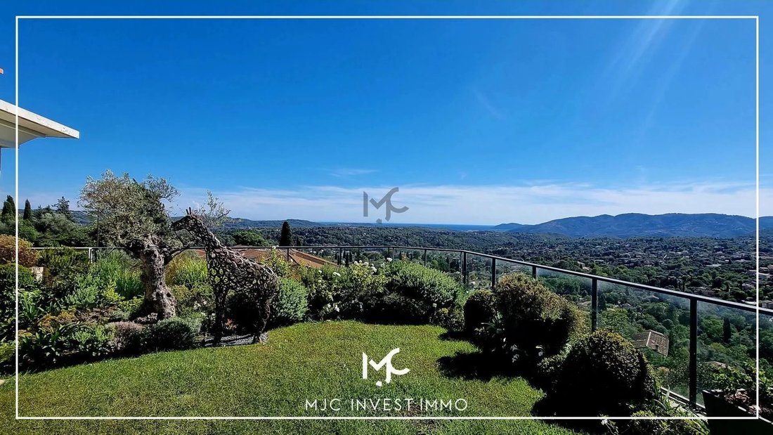 Exceptional Penthouse Sea And In Grasse, Provence Alpes Côte D'azur