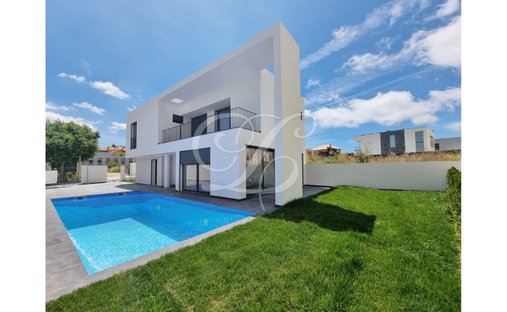 Villa in Carcavelos und Parede, Lissabon, Portugal 1