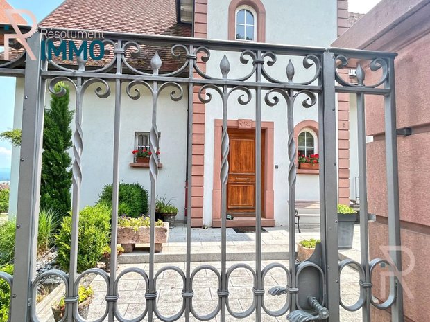 Luxury homes for sale in HusserenlesChâteaux, Grand Est, France