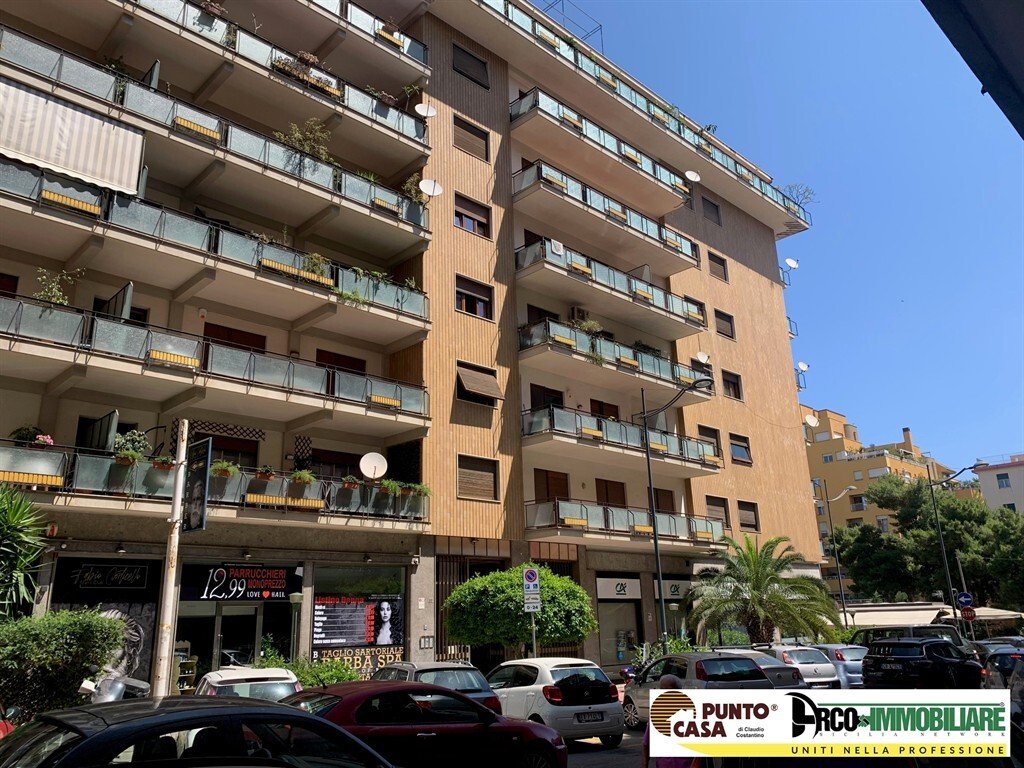 Palermo Apartment In Palermo, Sicily, Italy For Sale (13058075)