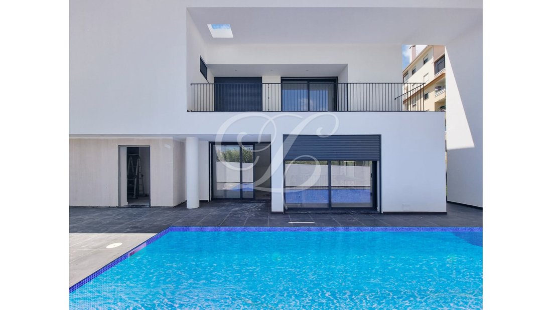Villa in Carcavelos e Parede, Lisbon, Portugal 3 - 12810368