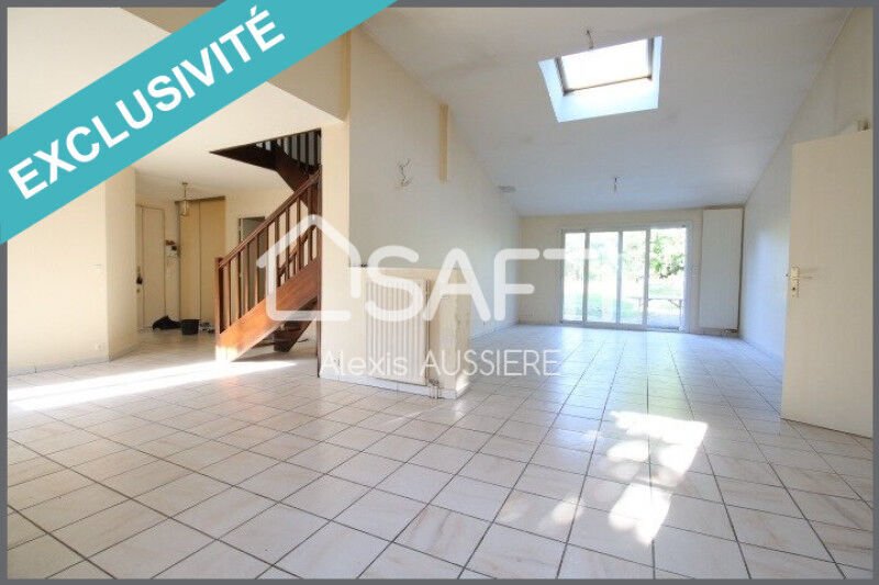 Maison 170 M2 8 Pièces In Bussy Saint île De France, France For Sale (13056302)