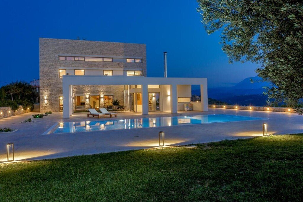 Villa in 4th Community of Heraklion - South, Heraklion, Greece 1 - 12151332