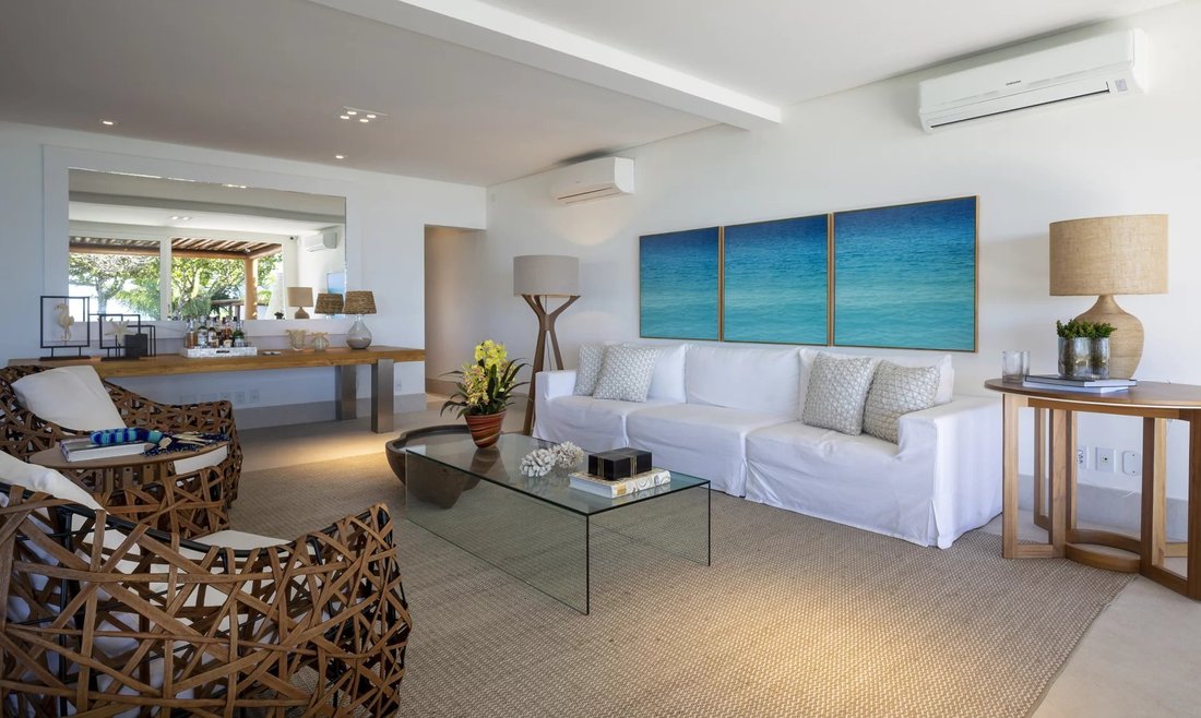 Bah246 Beautiful Villa In Arraial In Arraial D'ajuda, State Of Bahia