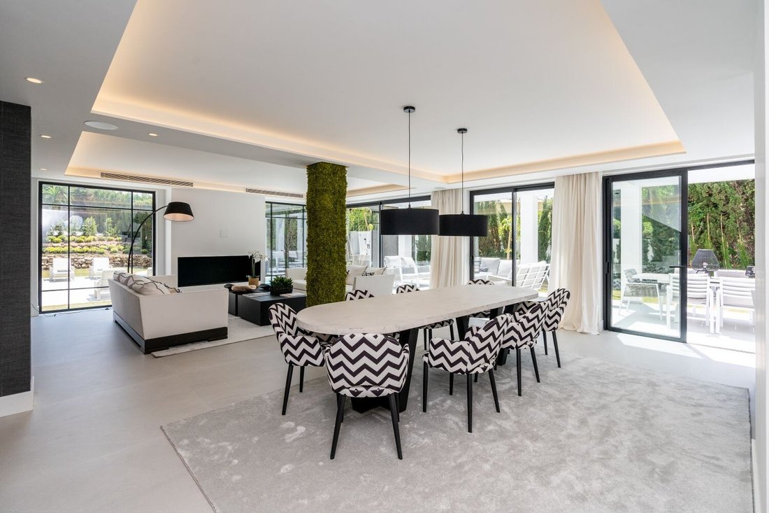 Villa in Nueva Andalucia, Marbella, Spain 5 - 13056871