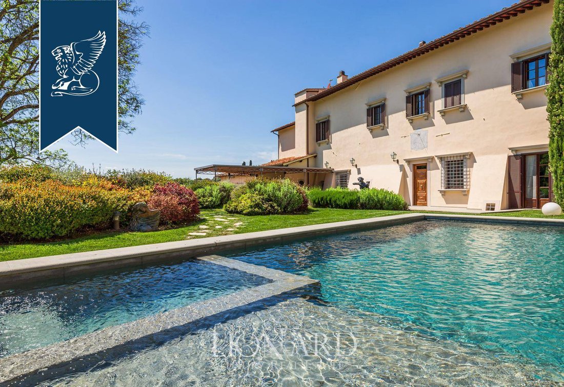 Villa in Center, Florence, Tuscany 2 - 13058302