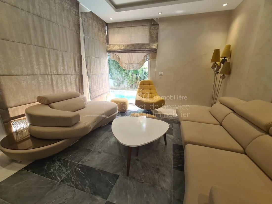 Modern Villa For Sale With North Hammamet Pool In Hammamet, Nabeul