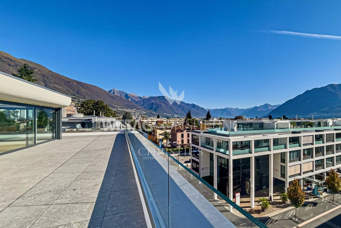 New, Comfort & Very Spacious Terrace In Central In Ascona, Ticino
