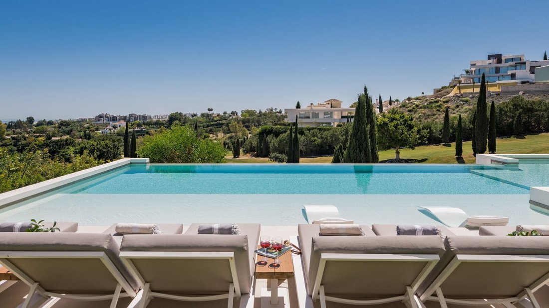 Villa in Benahavis, Andalusia, Spain 3 - 13057701
