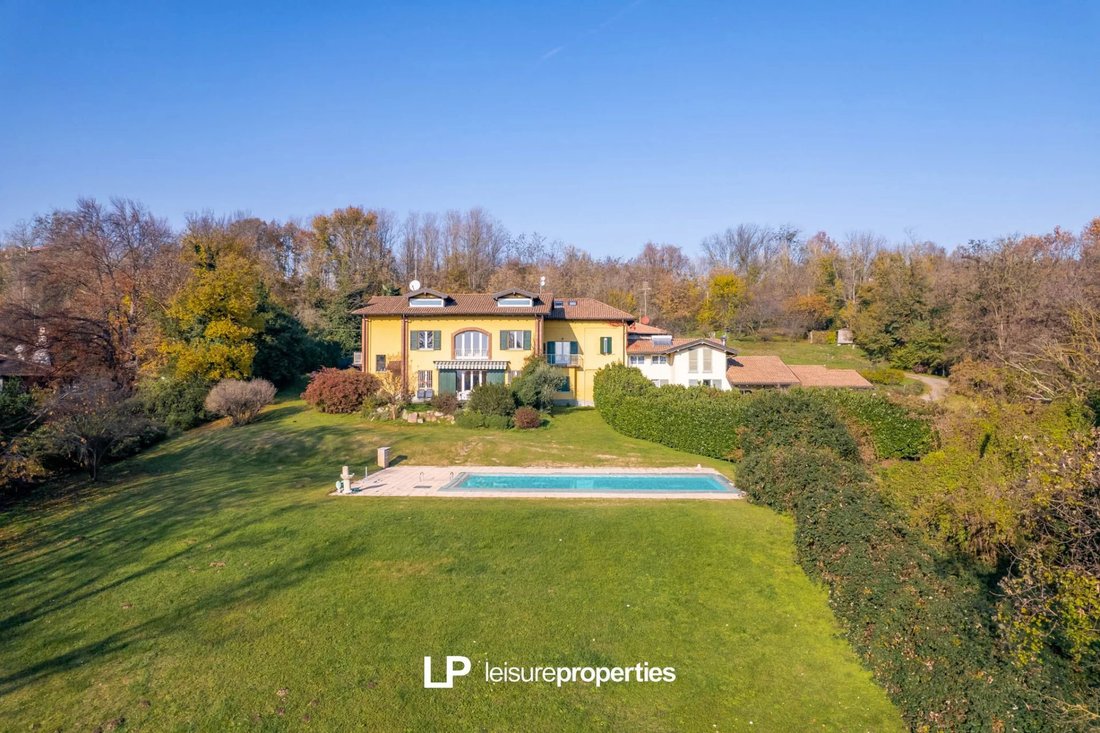 Villa Varese In Varese, Lombardy, Italy For Sale (12421277)