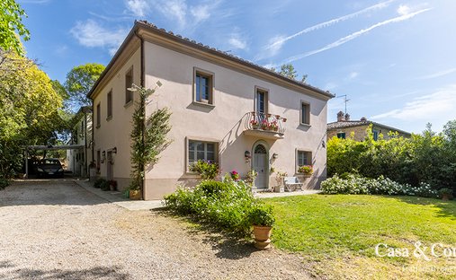 Villa in Siena, Tuscany, Italy 1