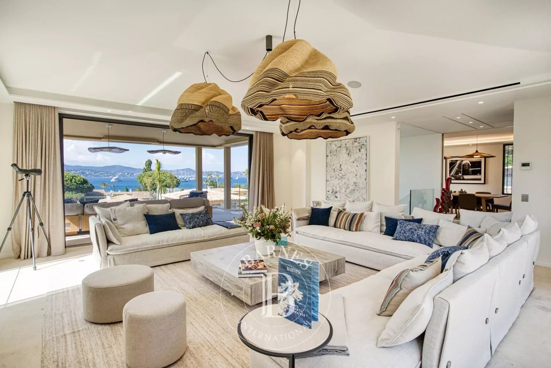 Villa in Saint-Tropez, Provence-Alpes-Côte d'Azur, France 2 - 12898331