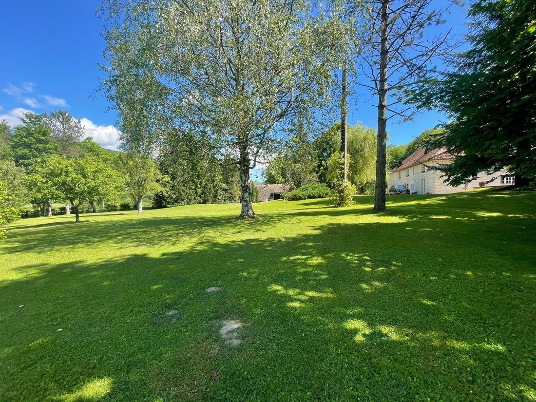 À 15 Mn Du Centre De Besançon In Besançon, Bourgogne Franche Comté