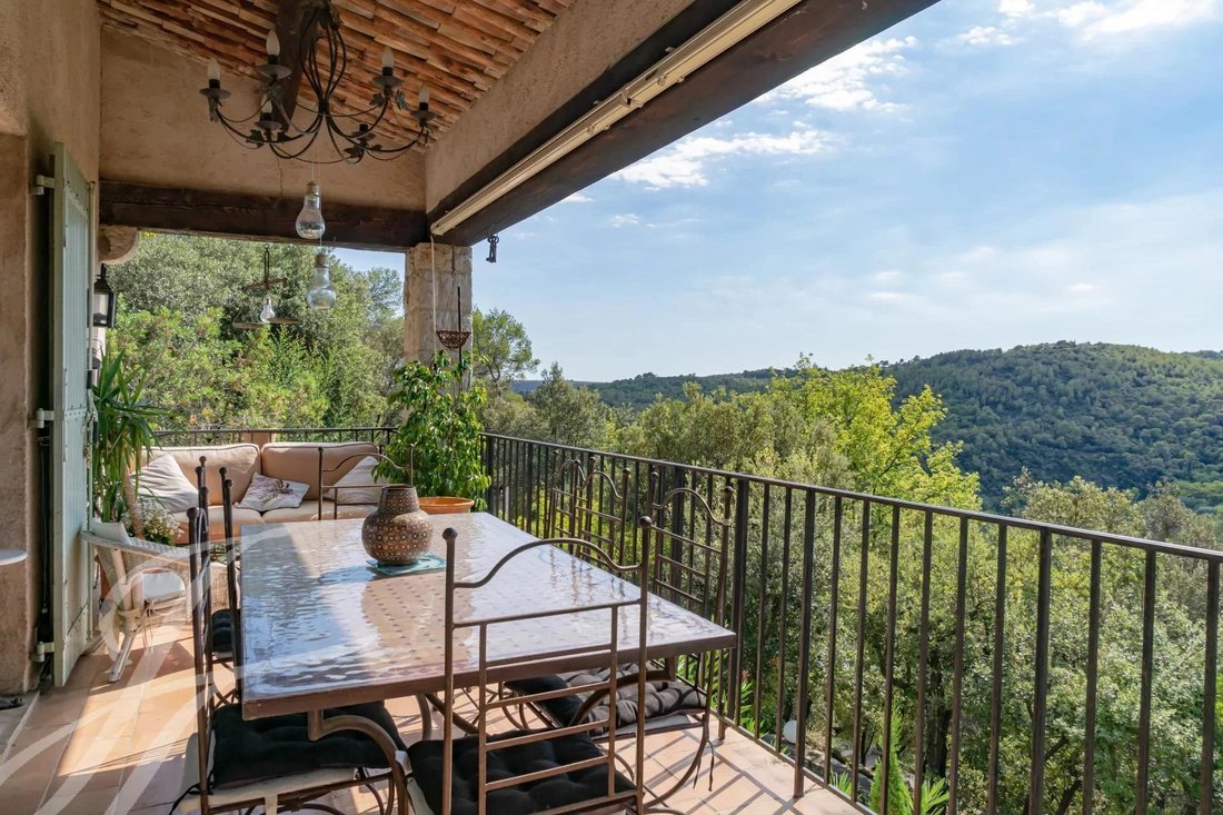 Family House In A Calm In La Colle Sur Loup, Provence Alpes Côte D'azur