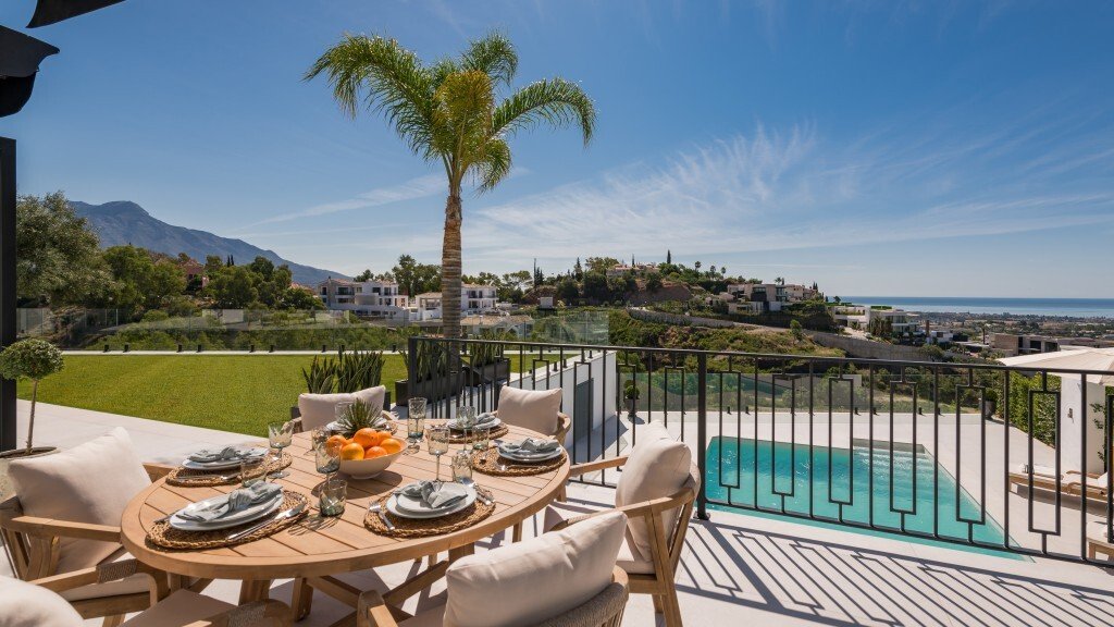 Villa in Benahavis, Andalusia, Spain 2 - 13062160
