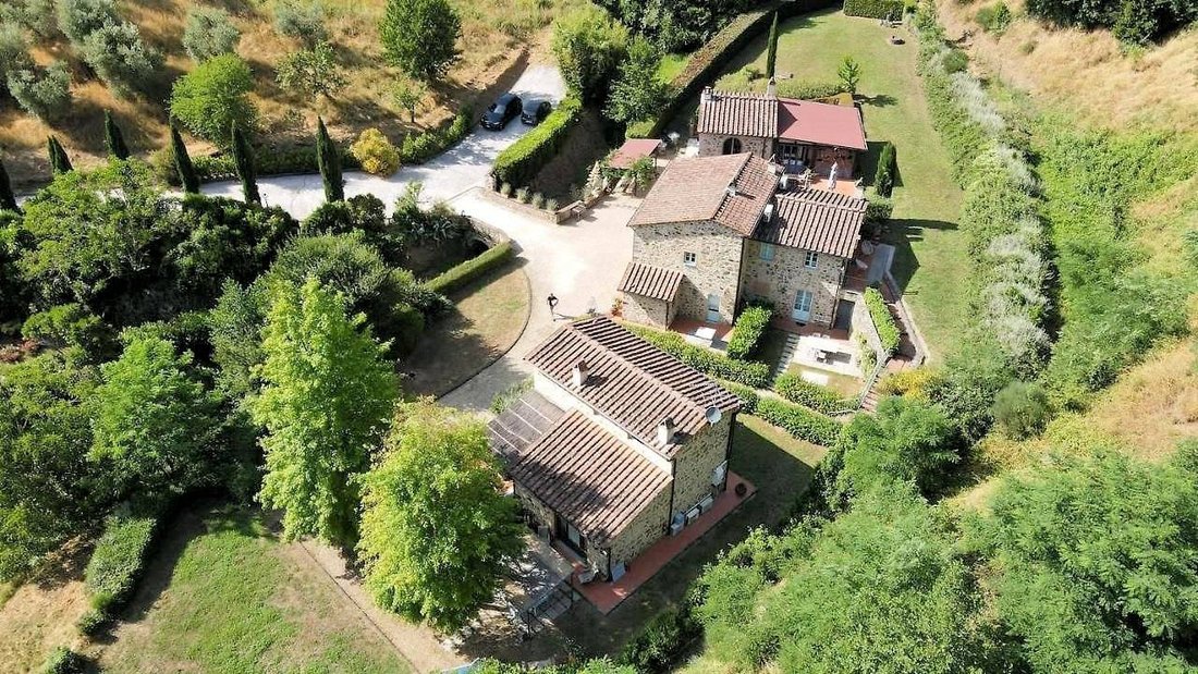 Country House in Lamporecchio, Tuscany, Italy 1 - 13059503