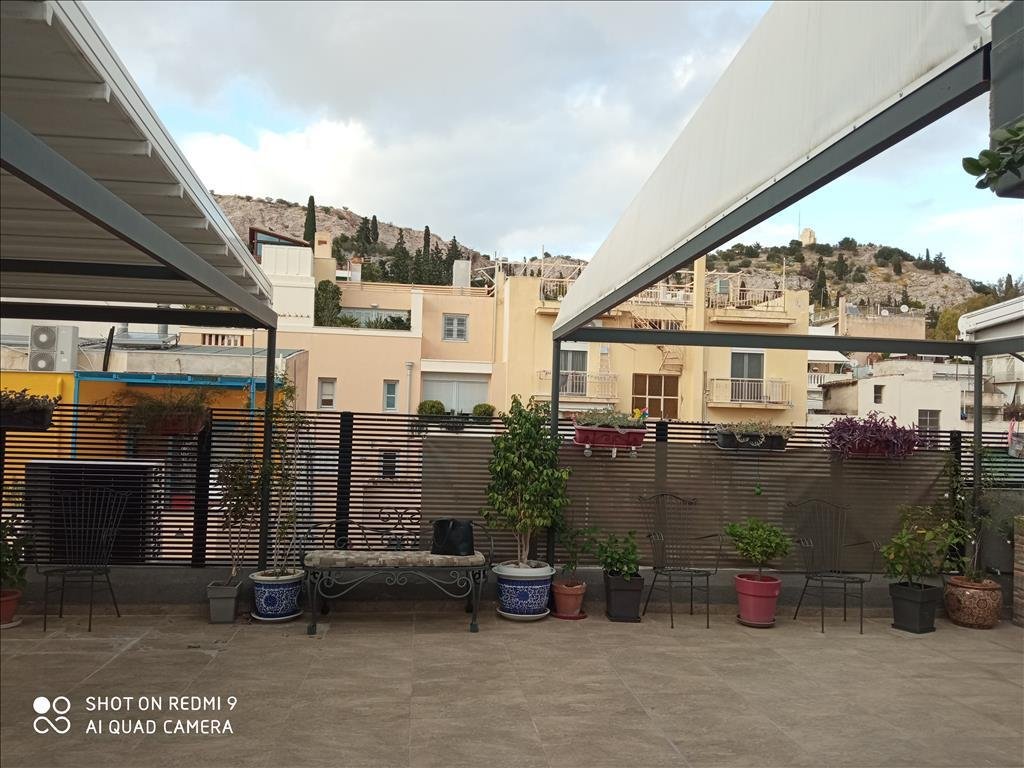 Detached House 374 Sqm In Athens, Greece In Athens, Greece For Sale