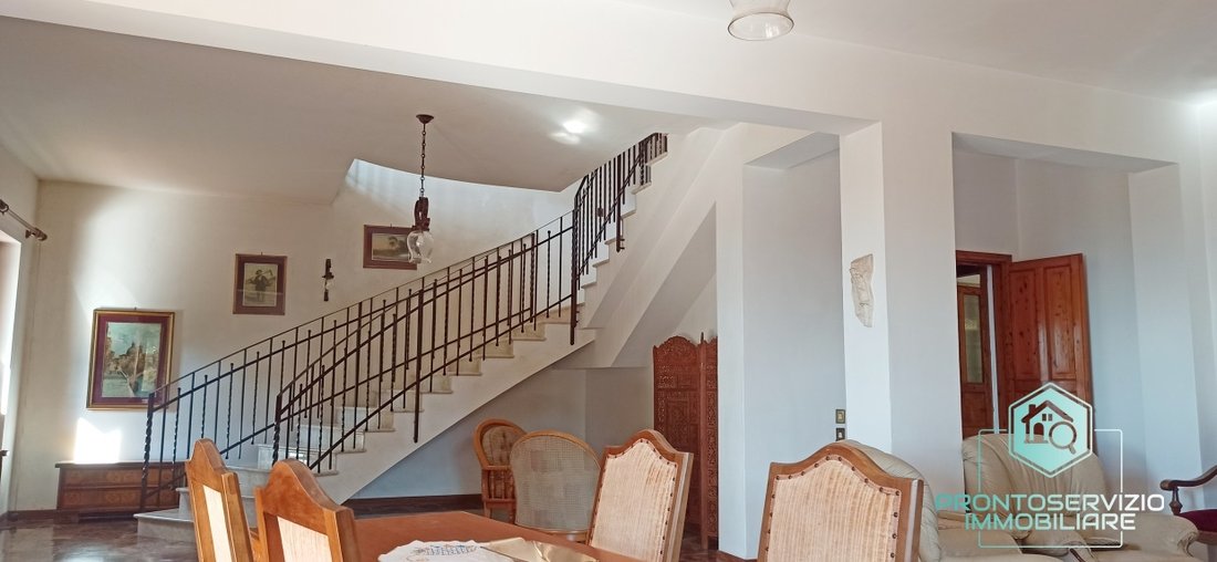 Villa en Monte Porzio Catone, Lacio, Italia 2 - 13062315