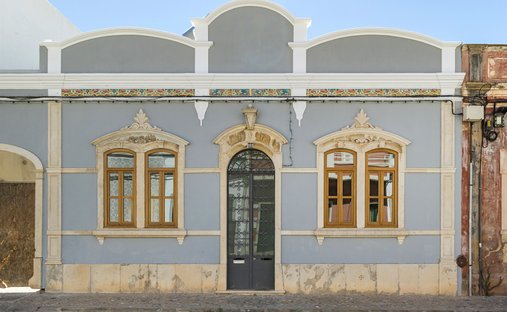 House in Faro (Se e Sao Pedro), Algarve, Portugal 1