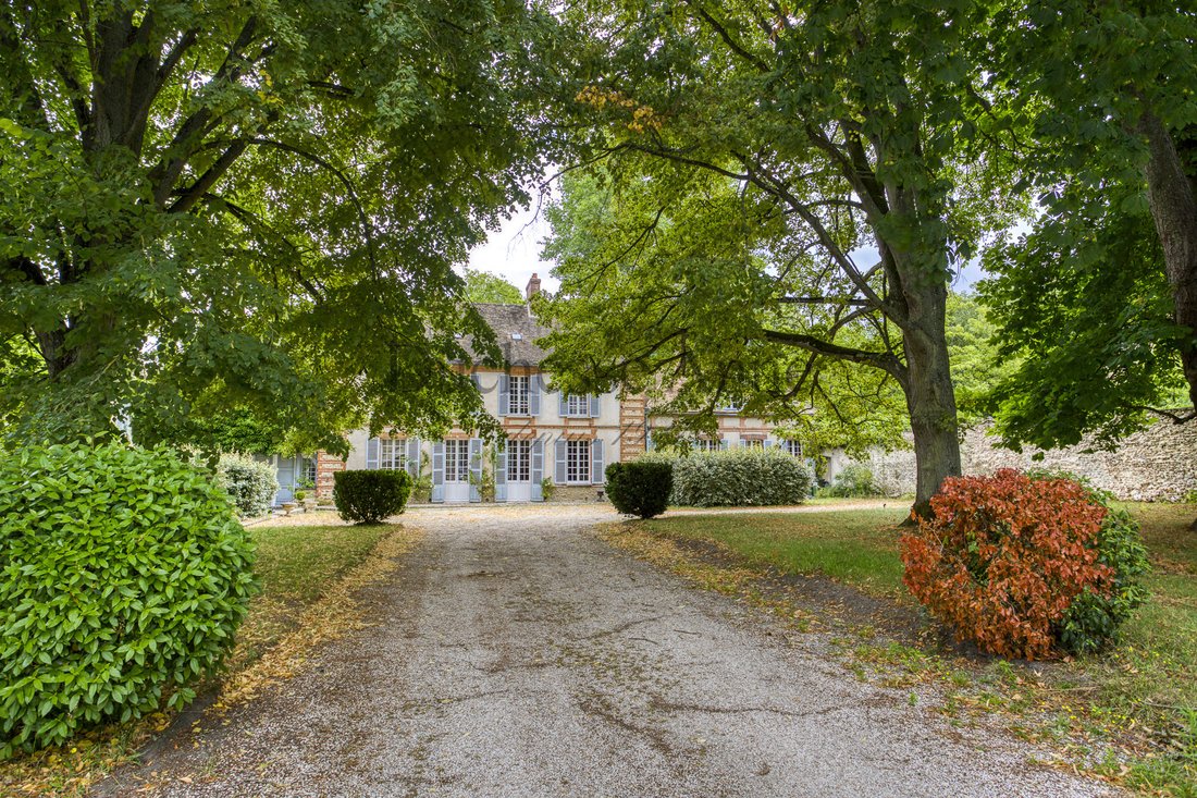 House Level 1, Heating Fuel, In Montfort L'amaury, île De France