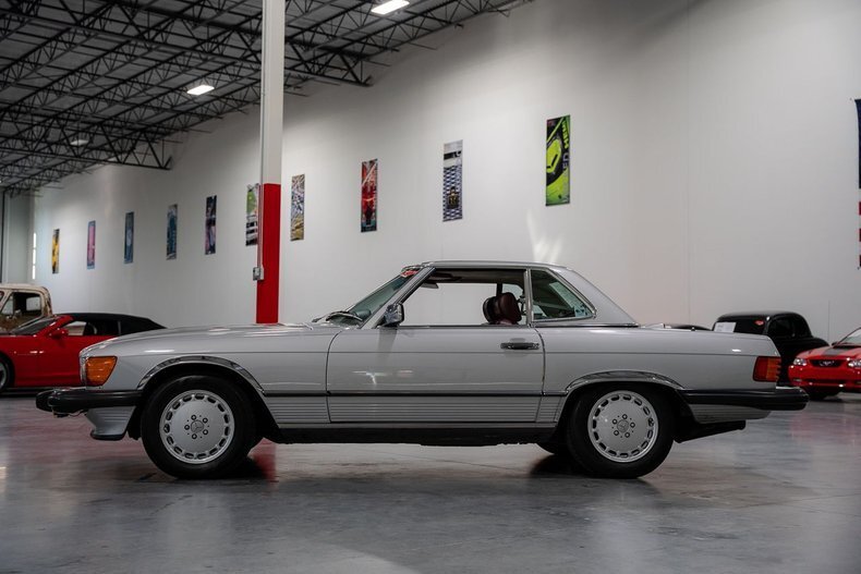 Cabriolet in Grand Rapids, Michigan, United States 3 - 13059541