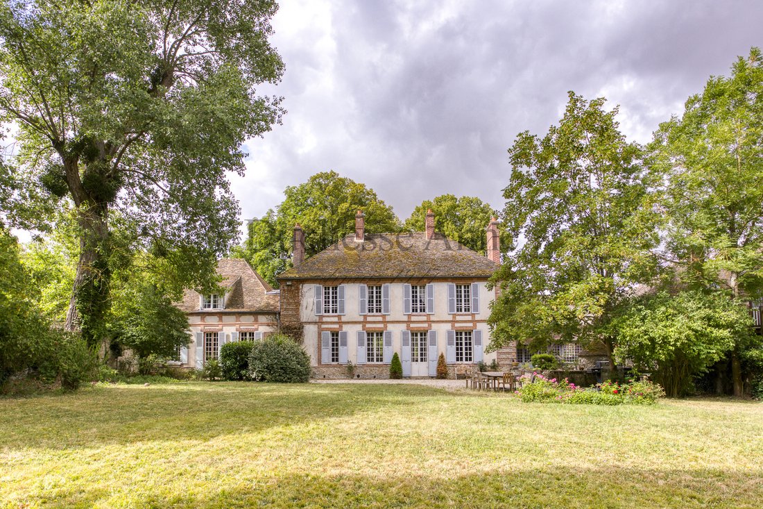 House Level 1, Heating Fuel, In Montfort L'amaury, île De France