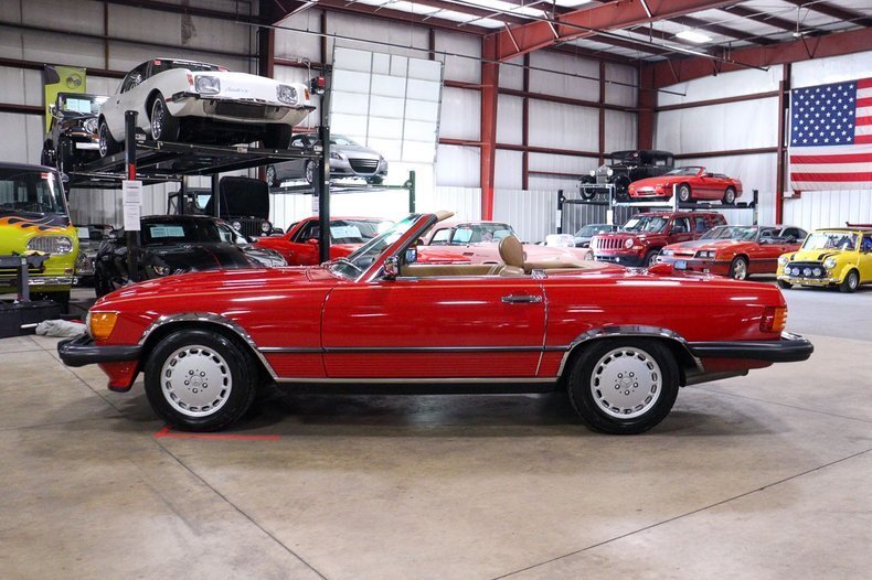 Cabriolet in Grand Rapids, Michigan, United States 2 - 13060222