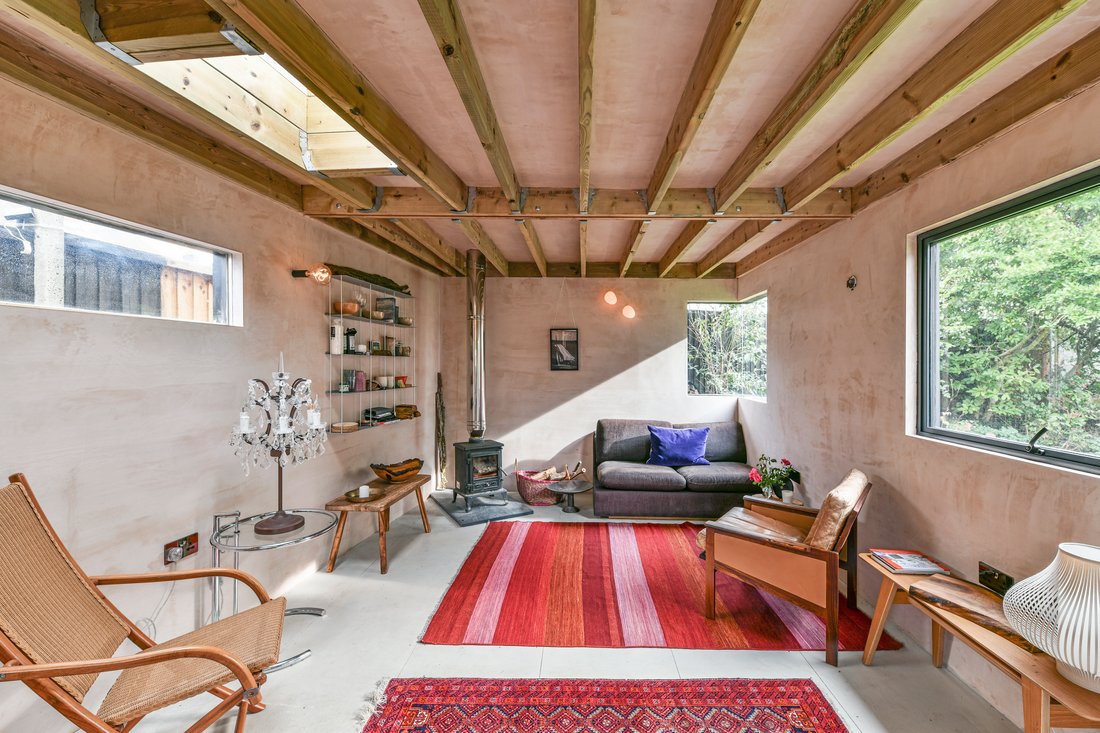 4 Bedrooms Apartment In Romford, England, United Kingdom For Sale (13062970)