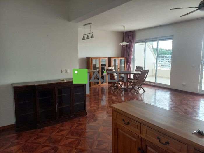 Papeete Apartment In Pape'ete, Windward Islands, French Polynesia For