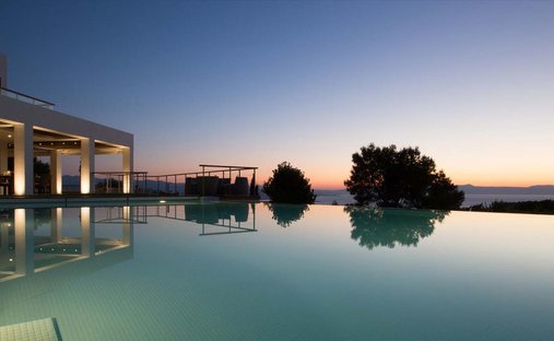 Villa in Crete, Greece 1