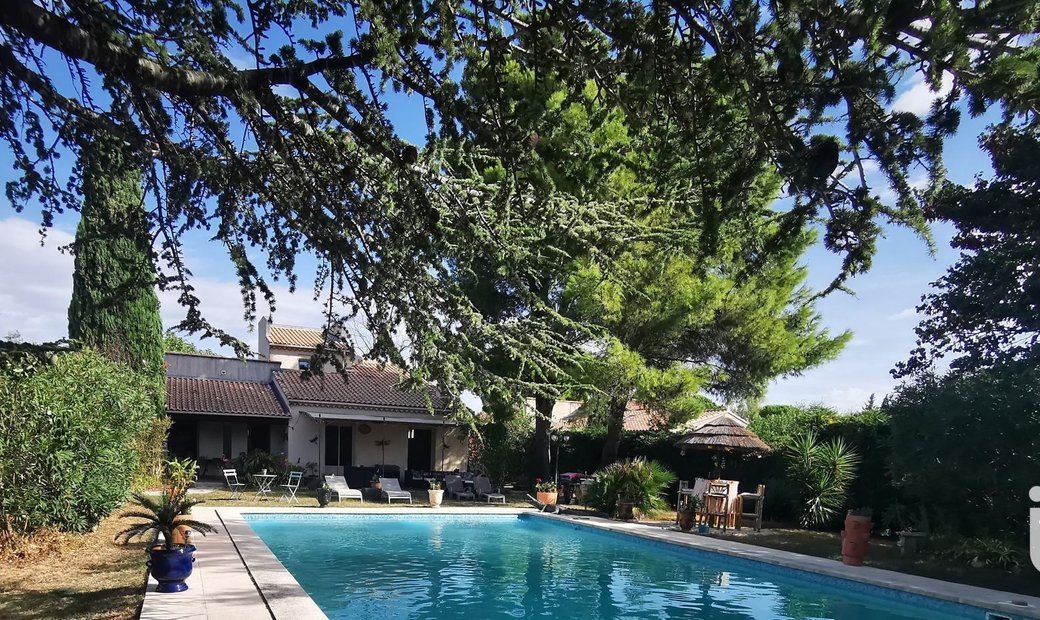 Vente Maison/Villa 5 Pièces In Rochefort Du Gard, Occitanie, France For