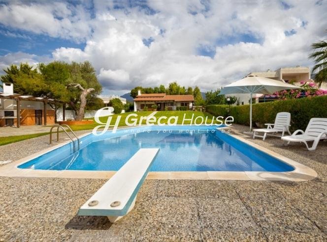 Villa in Agioi Theodoroi, Peloponnese, Western Greece and the Ionian, Greece 2 - 13065195