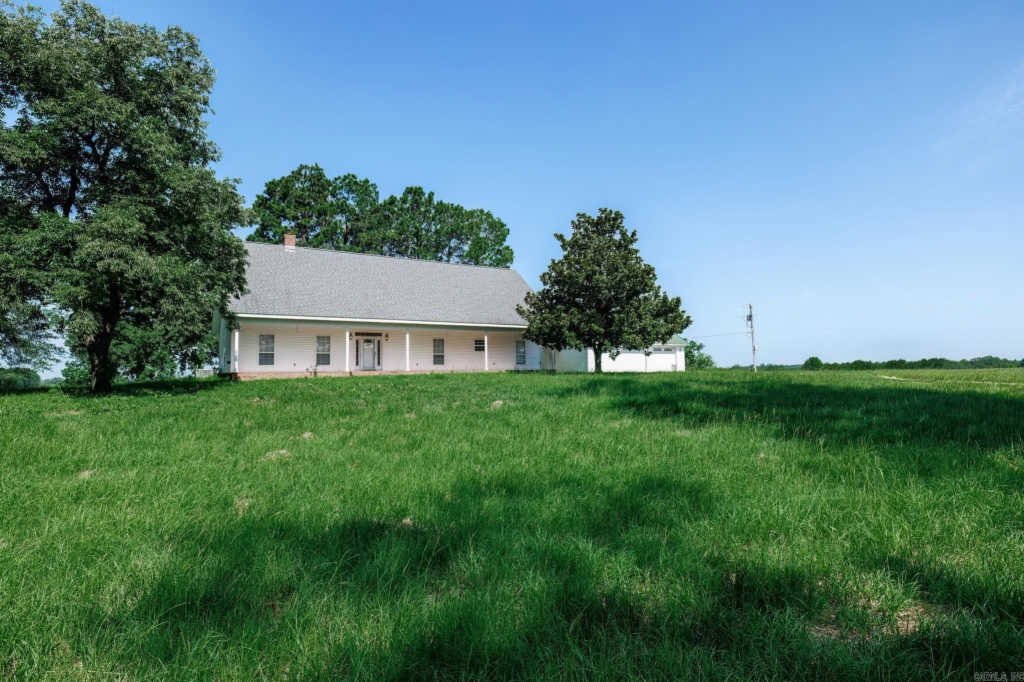 Farm And Agriculture Emmet In Emmet, Arkansas, United States For Sale (13007083)