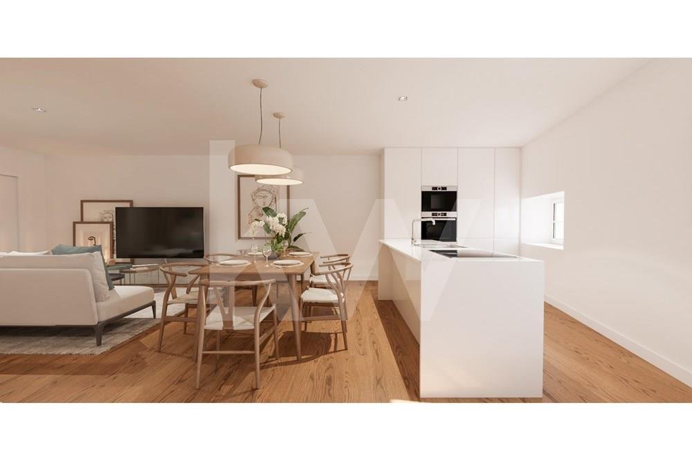 Loft Duplex T0+1, Reabilitado, 117 M2, Em Campolide In Queluz, Lisbon