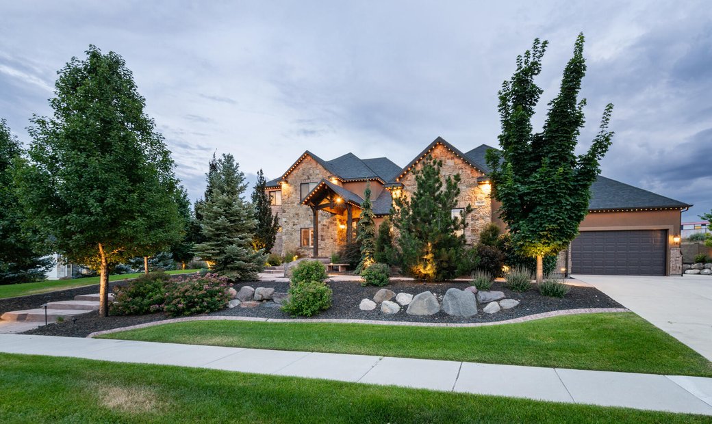 Incredible 2 Story In The Falls At Boulden In Riverton, Utah, United