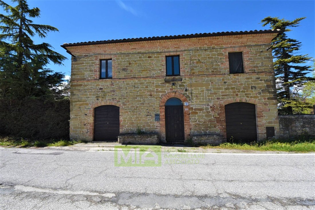 Country House in Gualdo, Marche, Italy 3 - 13070845