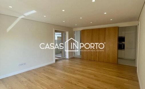 Wohnung in Lordelo do Ouro und Massarelos, Distrikt Porto, Portugal 1