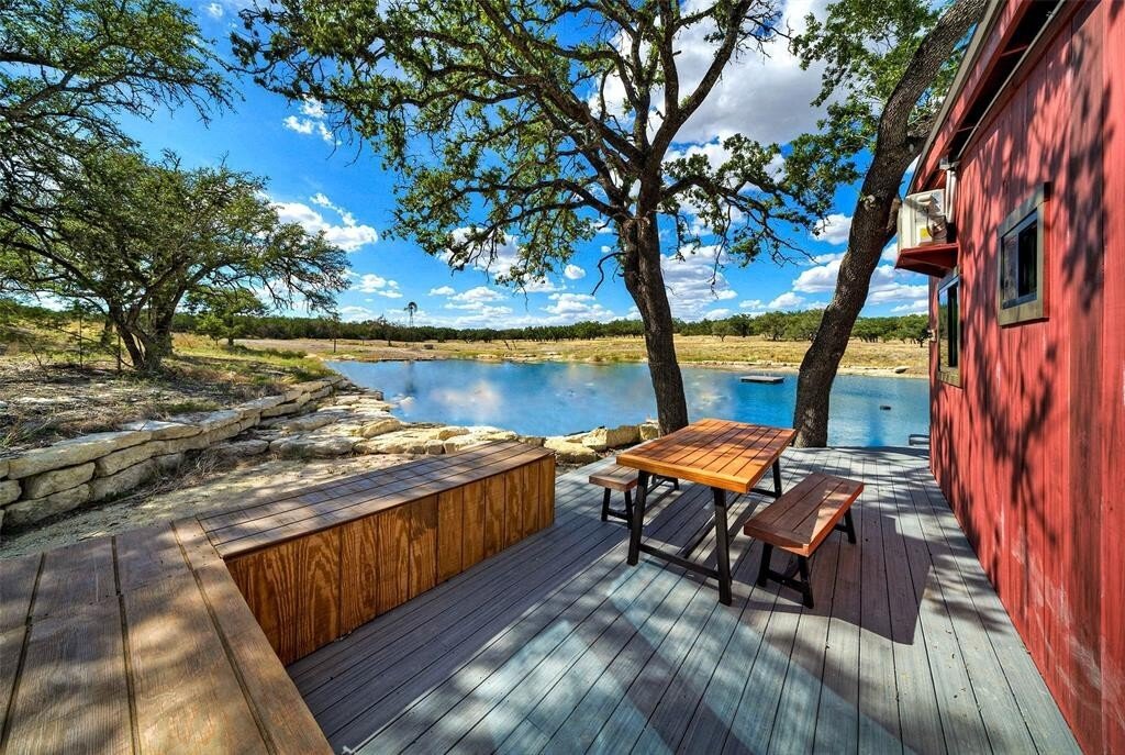 Farm And Agriculture Hye In Hye, Texas, United States For Sale (12400557)