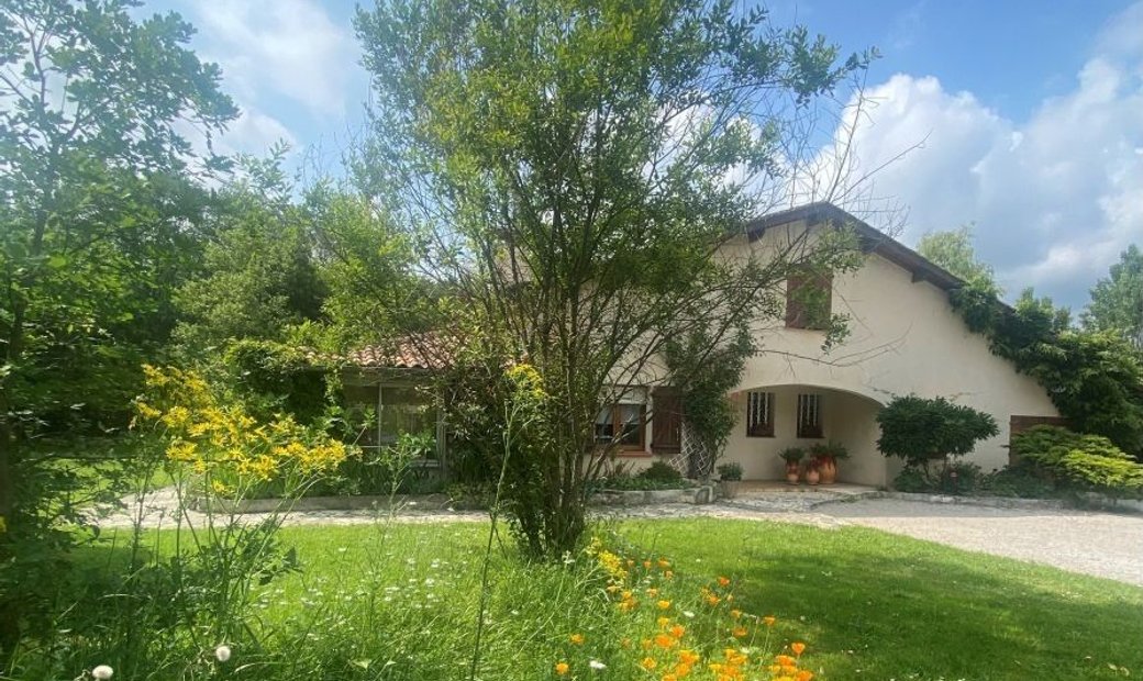 Vente Maison/Villa 7 Pièces In Montauban, Occitanie, France For Sale
