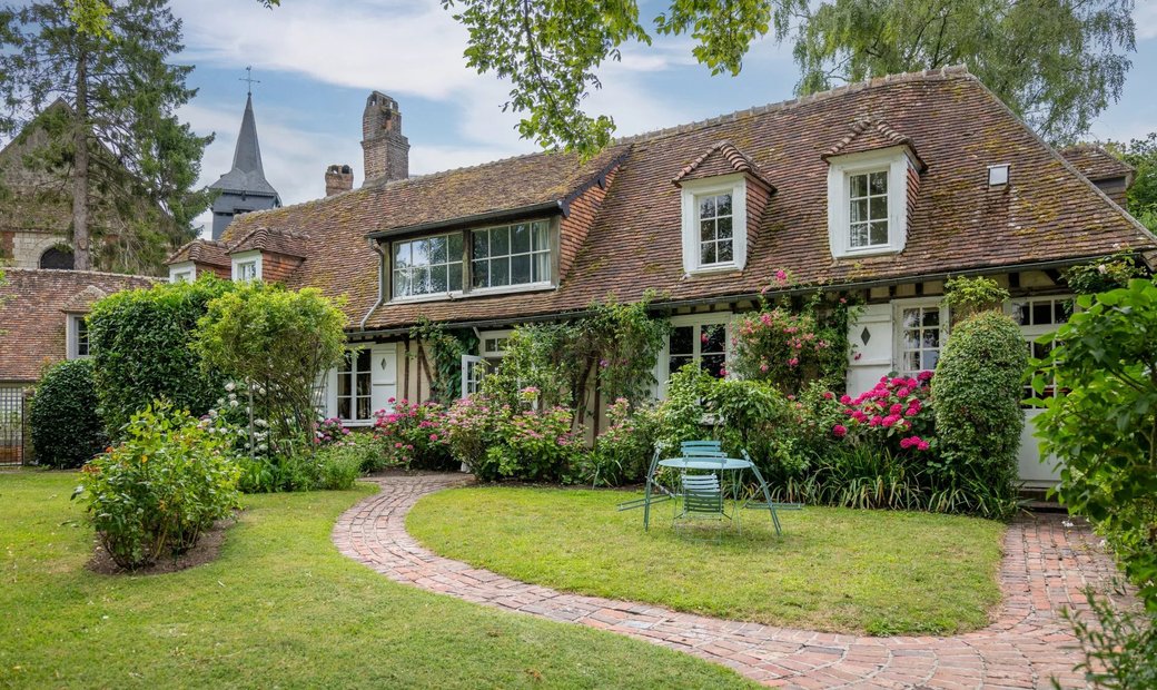 Sale Village House Gerberoy In Gerberoy, Hauts De France, France For